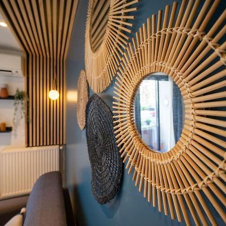 Air-Conditioned Apartment With Private Parking 마르세유 외부 사진
