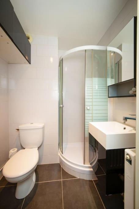 Air-Conditioned Apartment With Private Parking 마르세유 외부 사진