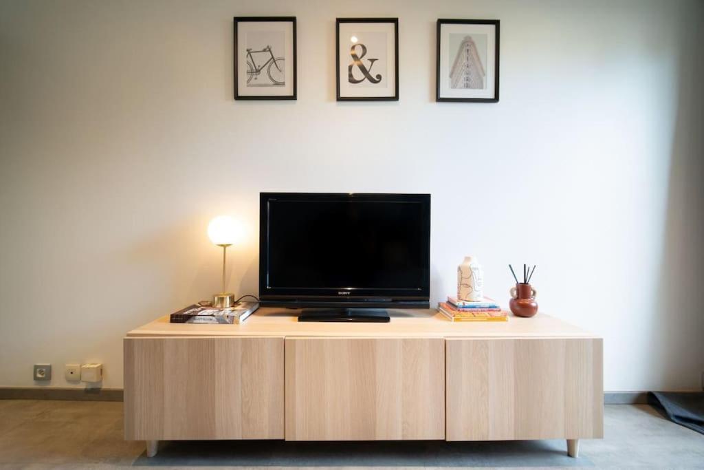 Air-Conditioned Apartment With Private Parking 마르세유 외부 사진