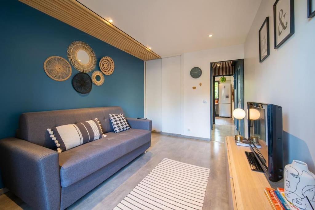 Air-Conditioned Apartment With Private Parking 마르세유 외부 사진